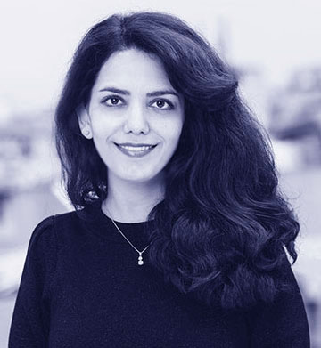 Me Hajar Malekian, avocate en droit des étrangers à Paris